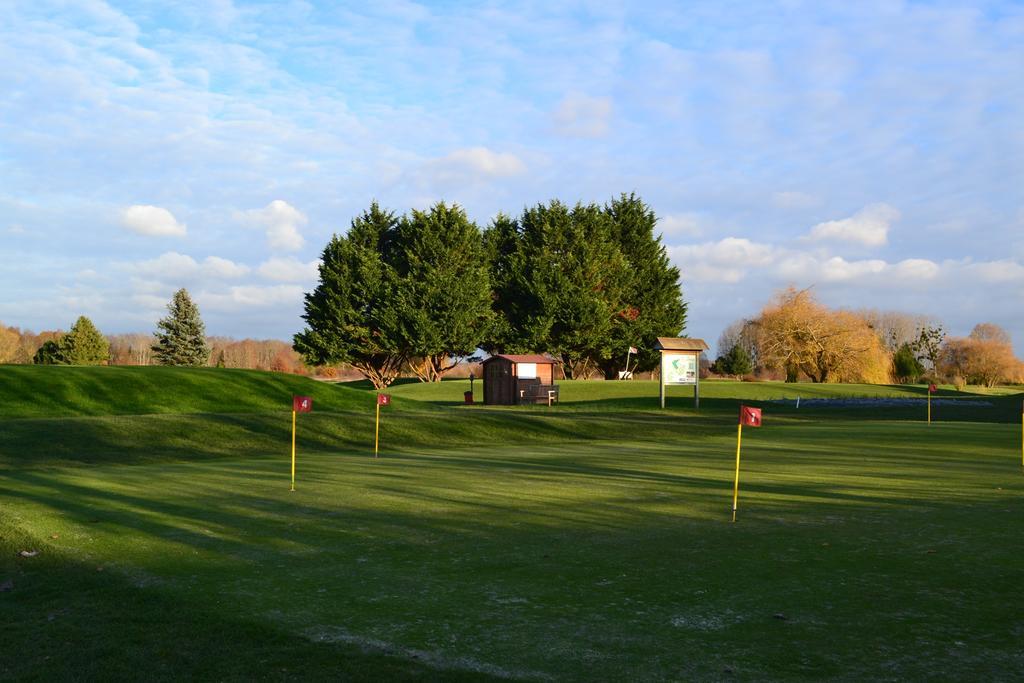 Golf Hotel De La Carte Chouzy-sur-Cisse Екстериор снимка