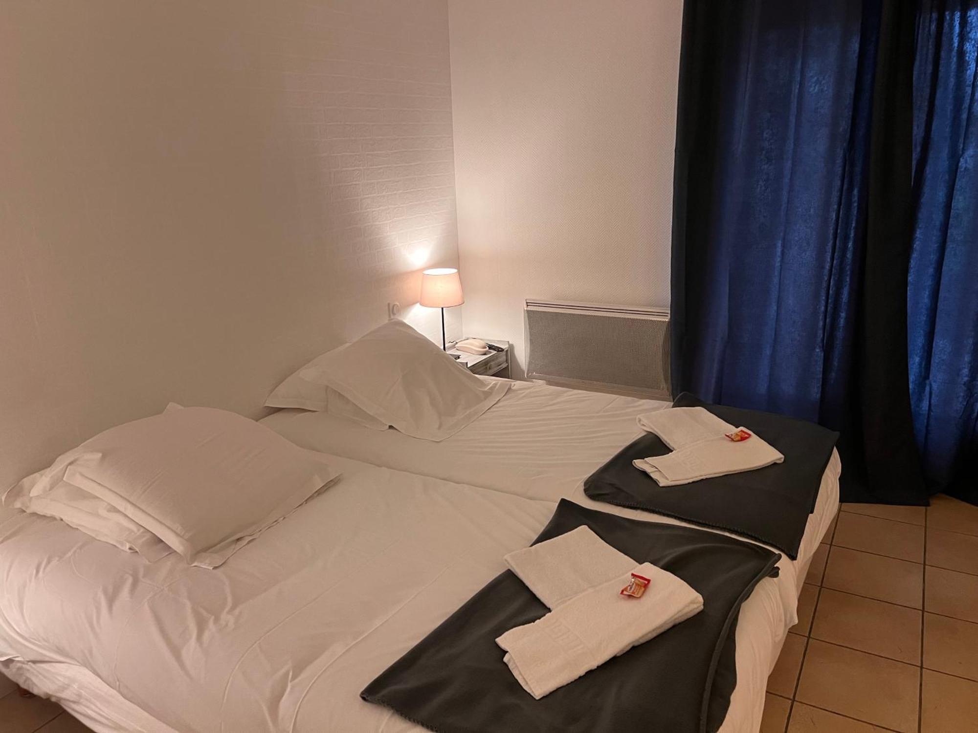 Golf Hotel De La Carte Chouzy-sur-Cisse Екстериор снимка